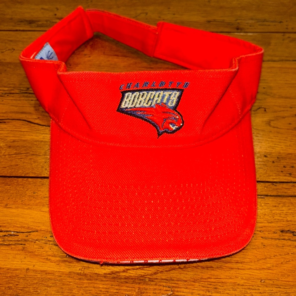 Vintage Charlotte Bobcats NBA ELEVATION official adjustable Visor